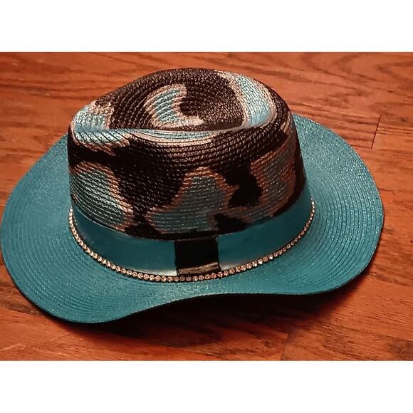 Custom made cowboy hat - Picture 2 of 2